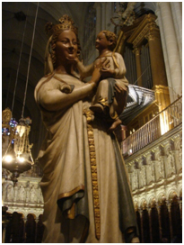 Virgen Blanca, no Coro da Catedral de Toledo, Espanha
