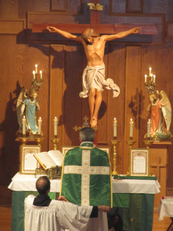 A Santa Missa é a perfeita oferenda a Deus, porque nela se oferece o próprio Deus como Sacrifício!